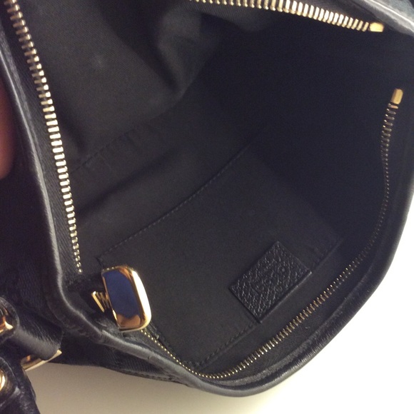 Gucci Black Monogram Small Bag - Picture 3 of 6